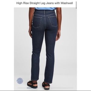 Gap High Rise Straight Leg Jeans with Washwell - 28” Waist, 28” Inseam - NWOT